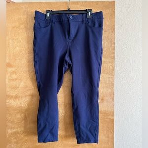 Women’s 16R Torrid dress pant, navy